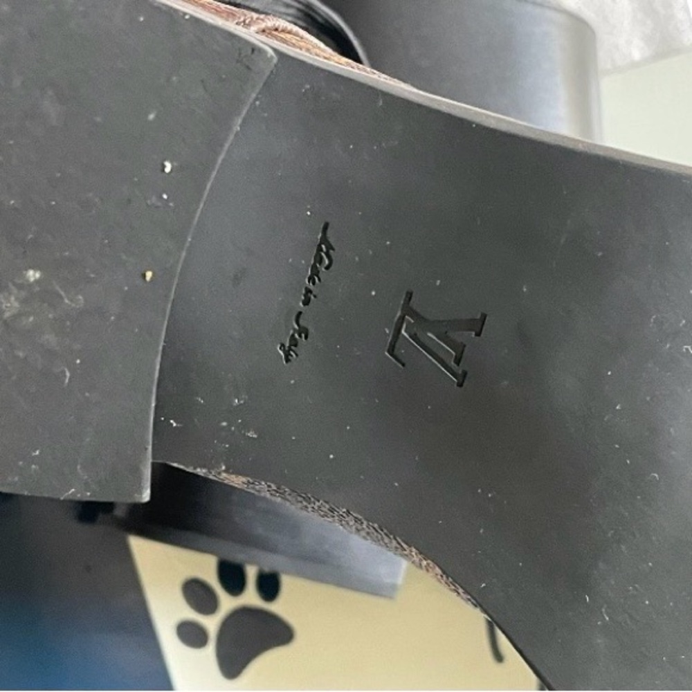 🤎BEAUTIFUL🤎Louis Vuitton Wonderland Flat Ranger Boots - Picture 12 of 12